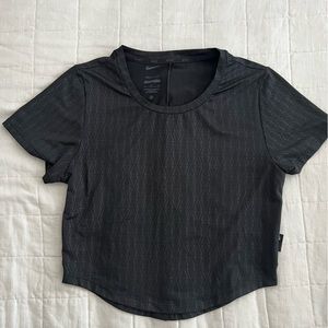 Nike Dri-Fit cropped shirt